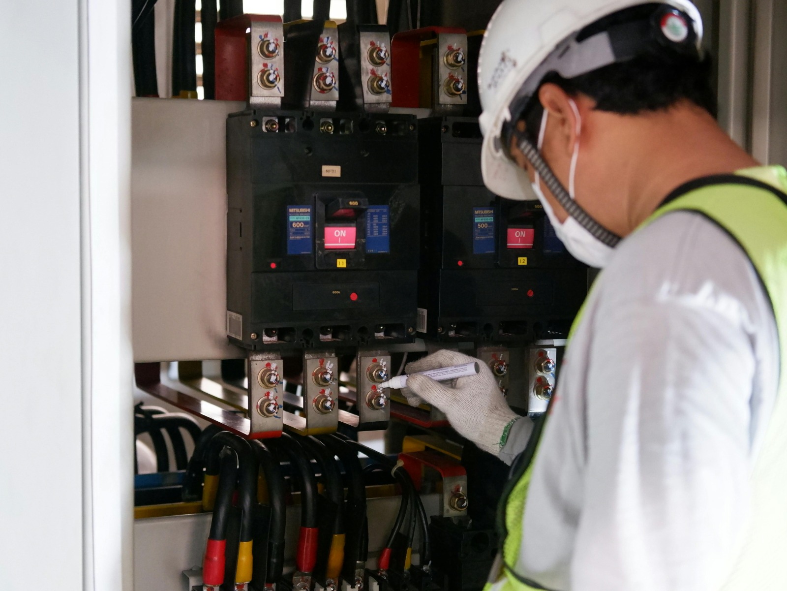 Top-rated electrician Bergen County for Safe, Professional Home and Business Services