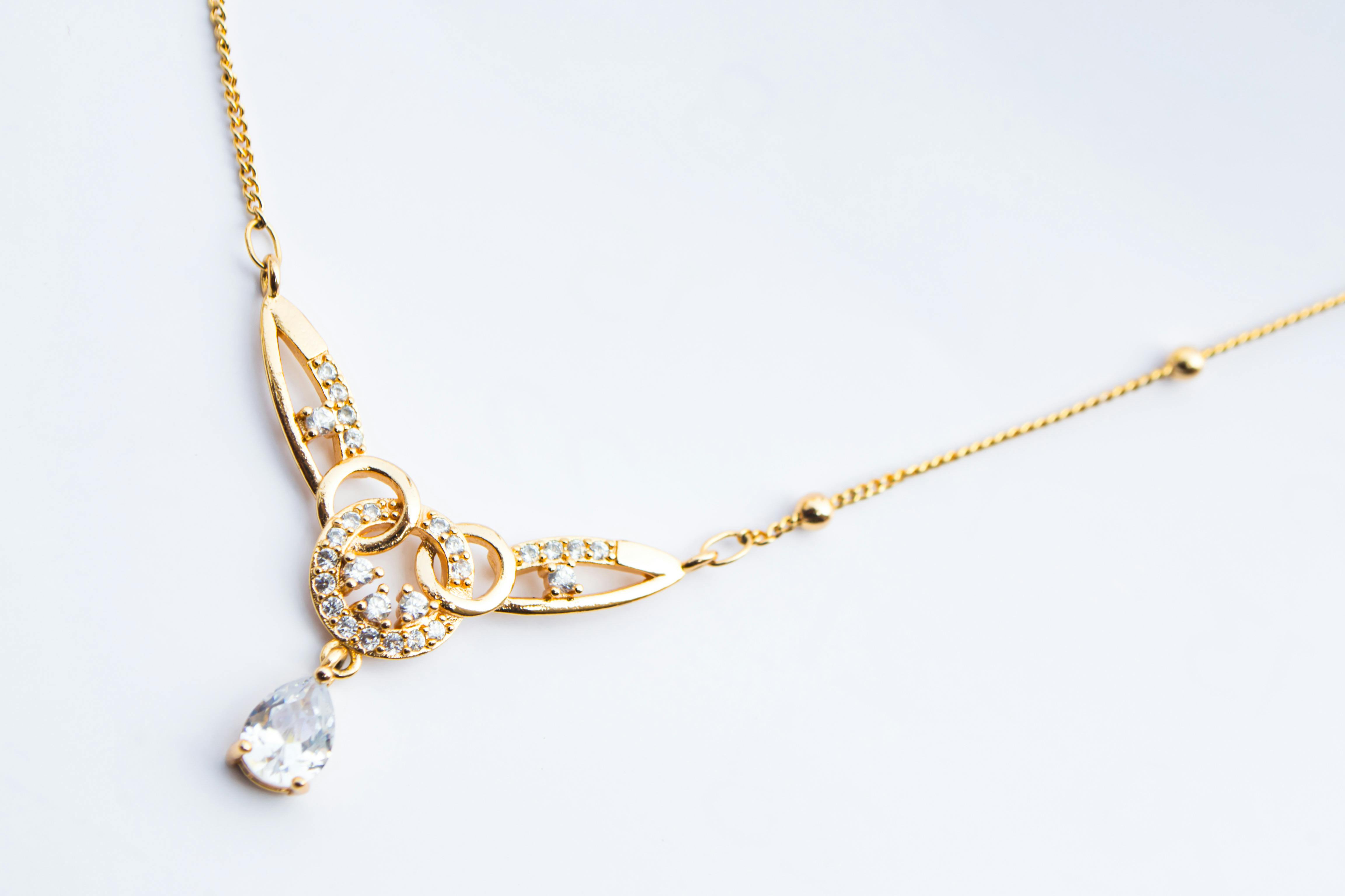 Rose Gold Necklace with Diamonds: Radiance Meets Elegance